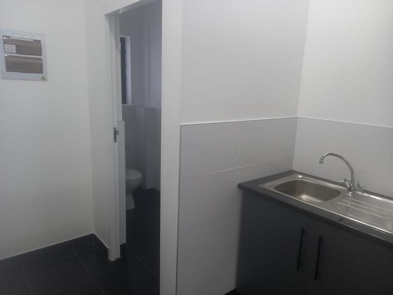 To Let commercial Property for Rent in Fairview Eastern Cape